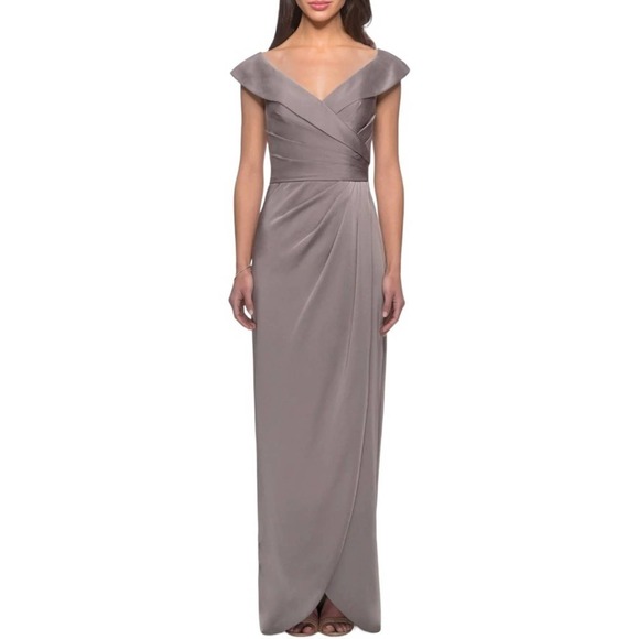 La Femme Gown Ruched Off Shoulder Formal Dress Pewter Sz 2 - Picture 9 of 9